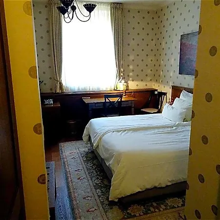 Mitra, Story Ptuj